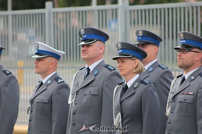 Ostrołęka: Miejskie obchody święta policji. 70 mundurowych awansowano na wyższe stopnie [23.07.2015] - zdjęcie #134 - eOstroleka.pl
