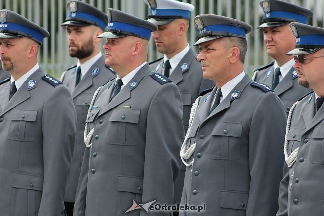 Ostrołęka: Miejskie obchody święta policji. 70 mundurowych awansowano na wyższe stopnie [23.07.2015] - zdjęcie #122 - eOstroleka.pl