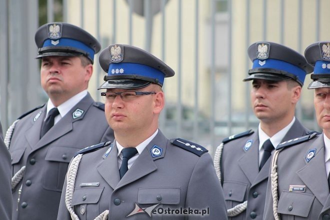 Ostrołęka: Miejskie obchody święta policji. 70 mundurowych awansowano na wyższe stopnie [23.07.2015] - zdjęcie #110 - eOstroleka.pl
