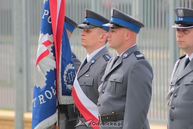 Ostrołęka: Miejskie obchody święta policji. 70 mundurowych awansowano na wyższe stopnie [23.07.2015] - zdjęcie #84 - eOstroleka.pl