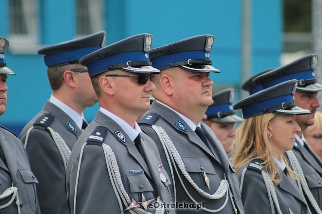 Ostrołęka: Miejskie obchody święta policji. 70 mundurowych awansowano na wyższe stopnie [23.07.2015] - zdjęcie #74 - eOstroleka.pl
