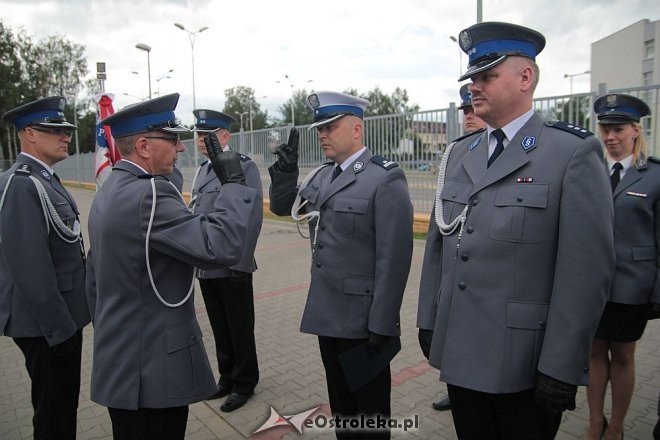 Ostrołęka: Miejskie obchody święta policji. 70 mundurowych awansowano na wyższe stopnie [23.07.2015] - zdjęcie #58 - eOstroleka.pl