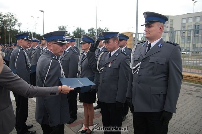 Ostrołęka: Miejskie obchody święta policji. 70 mundurowych awansowano na wyższe stopnie [23.07.2015] - zdjęcie #115 - eOstroleka.pl