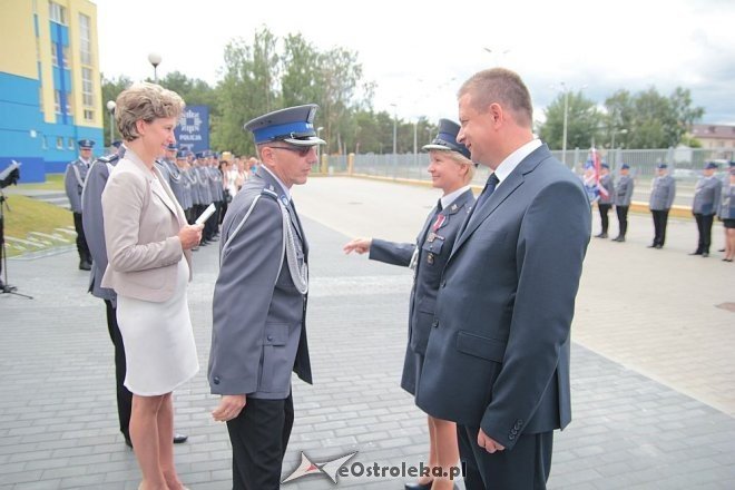 Ostrołęka: Miejskie obchody święta policji. 70 mundurowych awansowano na wyższe stopnie [23.07.2015] - zdjęcie #42 - eOstroleka.pl
