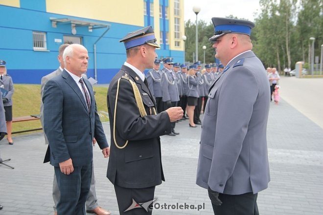 Ostrołęka: Miejskie obchody święta policji. 70 mundurowych awansowano na wyższe stopnie [23.07.2015] - zdjęcie #38 - eOstroleka.pl