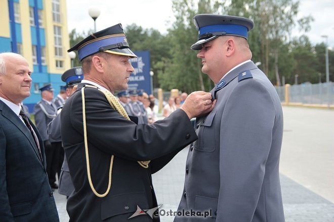 Ostrołęka: Miejskie obchody święta policji. 70 mundurowych awansowano na wyższe stopnie [23.07.2015] - zdjęcie #36 - eOstroleka.pl