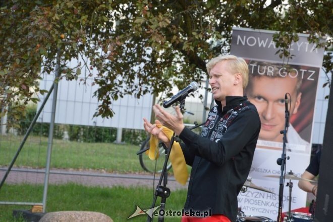 Artur Gotz gwiazdą Art Czwartku [23.07.2015] - zdjęcie #14 - eOstroleka.pl