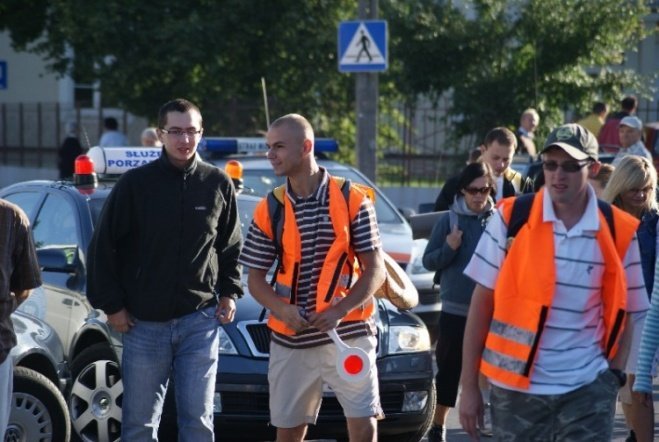 XXV Piesza Pielgrzymka do Częstochowy (01.08.09) - zdjęcie #62 - eOstroleka.pl