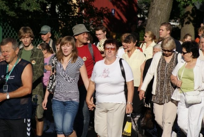 XXV Piesza Pielgrzymka do Częstochowy (01.08.09) - zdjęcie #52 - eOstroleka.pl