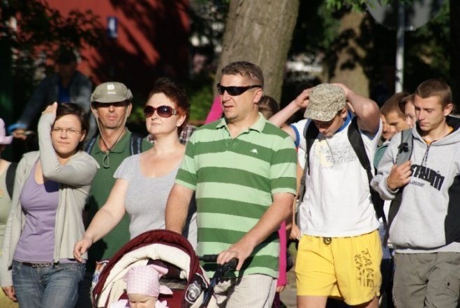 XXV Piesza Pielgrzymka do Częstochowy (01.08.09) - zdjęcie #35 - eOstroleka.pl