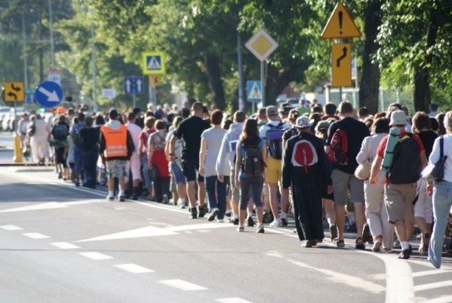 XXV Piesza Pielgrzymka do Częstochowy (01.08.09) - zdjęcie #29 - eOstroleka.pl