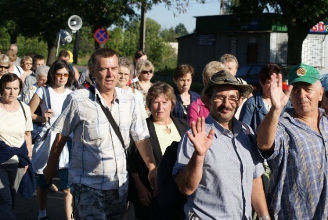 XXV Piesza Pielgrzymka do Częstochowy (01.08.09) - zdjęcie #22 - eOstroleka.pl