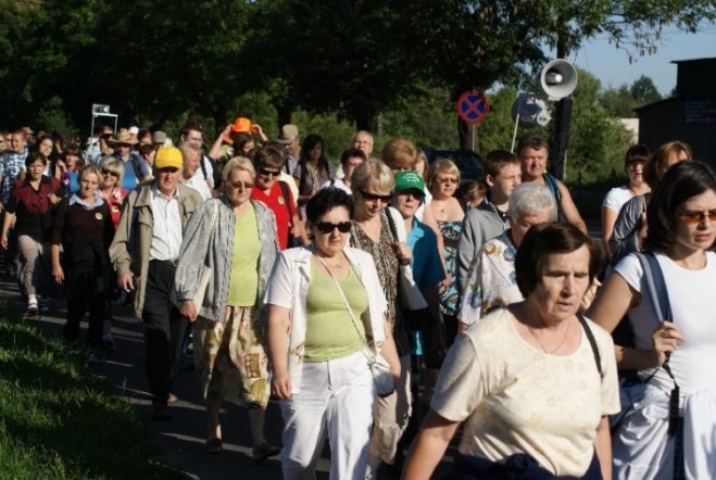 XXV Piesza Pielgrzymka do Częstochowy (01.08.09) - zdjęcie #21 - eOstroleka.pl