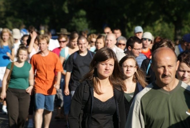 XXV Piesza Pielgrzymka do Częstochowy (01.08.09) - zdjęcie #7 - eOstroleka.pl