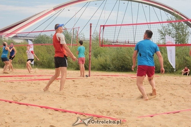 VIII Otwarty Turniej Plażowej Piłki Siatkowej [25.07.2015] - zdjęcie #86 - eOstroleka.pl