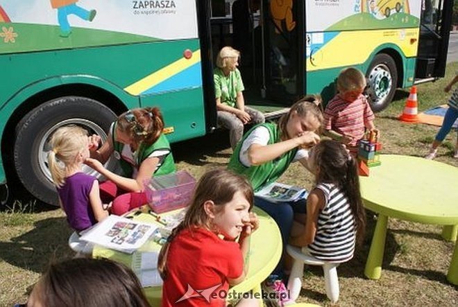 Nauka pierwszej pomocy z Radosnym Świetlicobusem [29.07.2015] - zdjęcie #189 - eOstroleka.pl