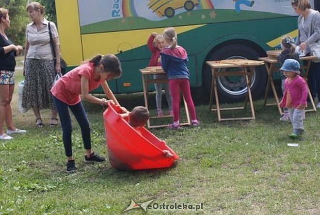 Nauka pierwszej pomocy z Radosnym Świetlicobusem [29.07.2015] - zdjęcie #151 - eOstroleka.pl