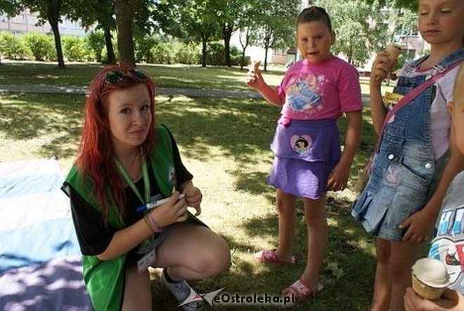 Nauka pierwszej pomocy z Radosnym Świetlicobusem [29.07.2015] - zdjęcie #121 - eOstroleka.pl