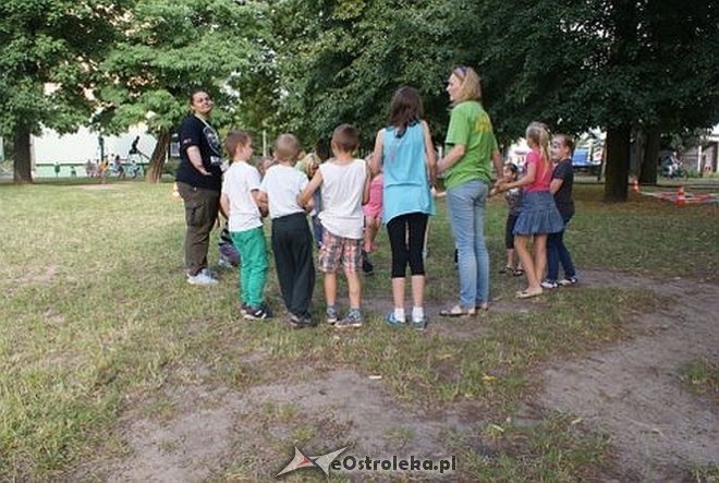 Nauka pierwszej pomocy z Radosnym Świetlicobusem [29.07.2015] - zdjęcie #93 - eOstroleka.pl