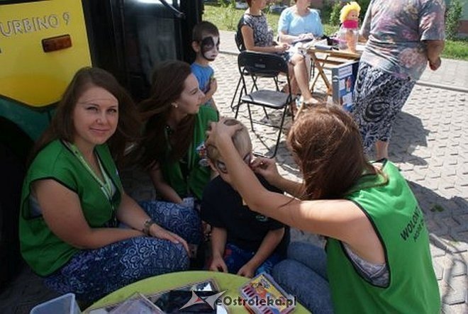 Nauka pierwszej pomocy z Radosnym Świetlicobusem [29.07.2015] - zdjęcie #65 - eOstroleka.pl