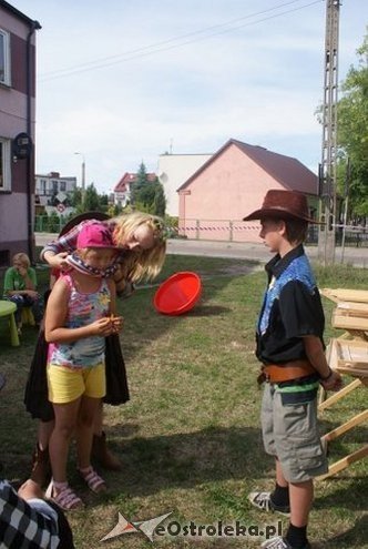 Nauka pierwszej pomocy z Radosnym Świetlicobusem [29.07.2015] - zdjęcie #43 - eOstroleka.pl