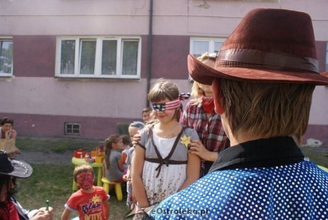 Nauka pierwszej pomocy z Radosnym Świetlicobusem [29.07.2015] - zdjęcie #39 - eOstroleka.pl
