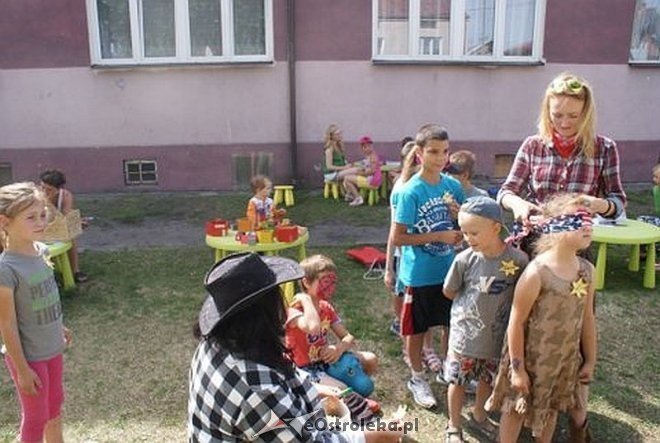 Nauka pierwszej pomocy z Radosnym Świetlicobusem [29.07.2015] - zdjęcie #33 - eOstroleka.pl