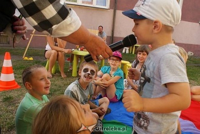 Nauka pierwszej pomocy z Radosnym Świetlicobusem [29.07.2015] - zdjęcie #2 - eOstroleka.pl