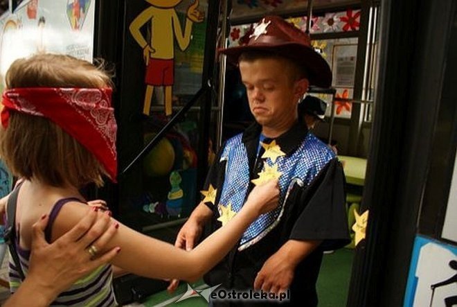 Nauka pierwszej pomocy z Radosnym Świetlicobusem [29.07.2015] - zdjęcie #156 - eOstroleka.pl