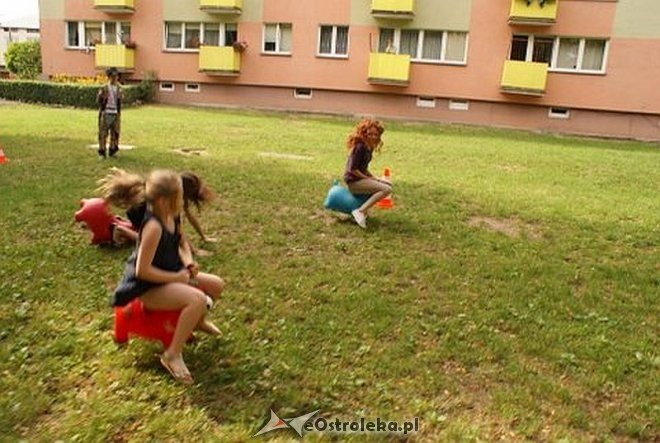 Nauka pierwszej pomocy z Radosnym Świetlicobusem [29.07.2015] - zdjęcie #148 - eOstroleka.pl
