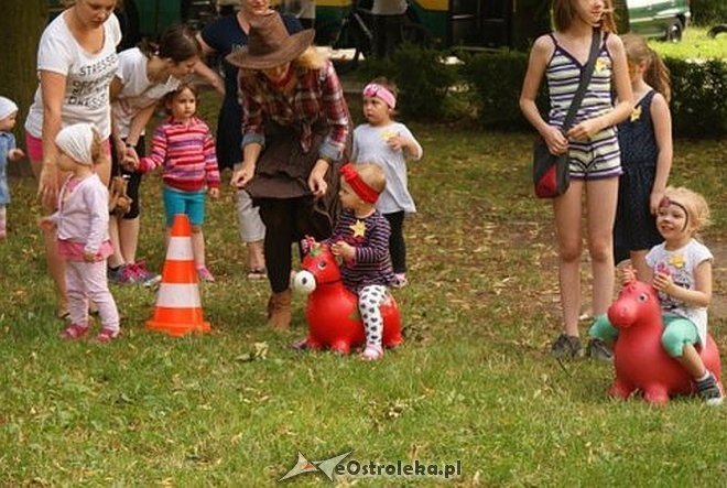 Nauka pierwszej pomocy z Radosnym Świetlicobusem [29.07.2015] - zdjęcie #130 - eOstroleka.pl