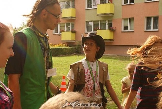Nauka pierwszej pomocy z Radosnym Świetlicobusem [29.07.2015] - zdjęcie #106 - eOstroleka.pl