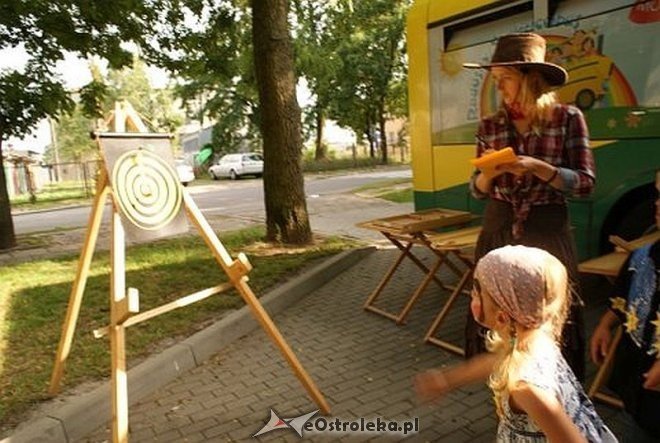 Nauka pierwszej pomocy z Radosnym Świetlicobusem [29.07.2015] - zdjęcie #88 - eOstroleka.pl
