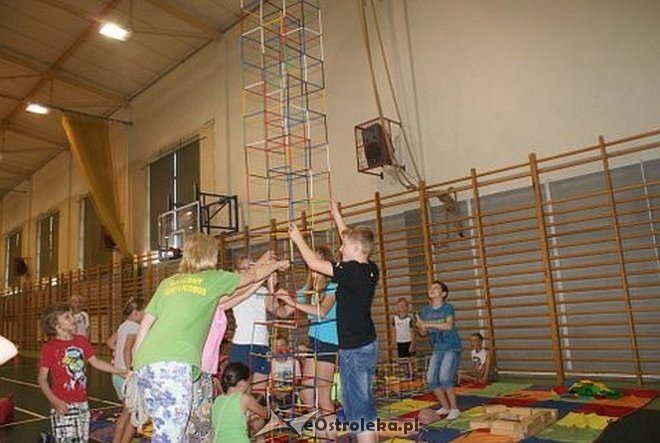 Nauka pierwszej pomocy z Radosnym Świetlicobusem [29.07.2015] - zdjęcie #64 - eOstroleka.pl