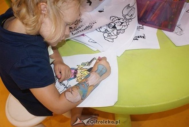 Nauka pierwszej pomocy z Radosnym Świetlicobusem [29.07.2015] - zdjęcie #52 - eOstroleka.pl