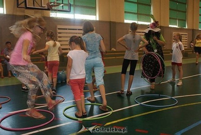 Nauka pierwszej pomocy z Radosnym Świetlicobusem [29.07.2015] - zdjęcie #46 - eOstroleka.pl