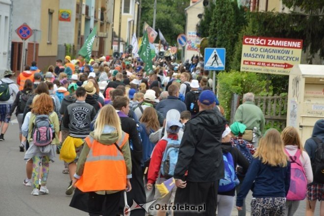 Pielgrzymka na Jasną Górą - diecezja ełcka [31.07.2015] - zdjęcie #7 - eOstroleka.pl