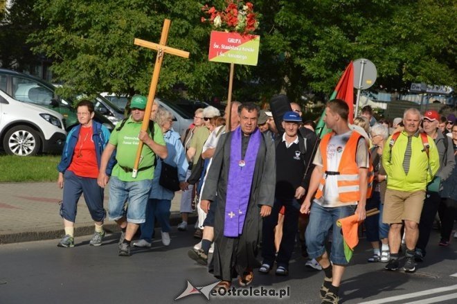 31. Piesza Pielgrzymka Łomżyńska na Jasną Górę [01.08.2015] - zdjęcie #44 - eOstroleka.pl