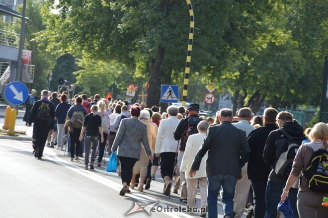31. Piesza Pielgrzymka Łomżyńska na Jasną Górę [01.08.2015] - zdjęcie #4 - eOstroleka.pl