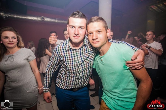 Noc Wariatów w klubie Capitol [31.07.2015] - zdjęcie #129 - eOstroleka.pl