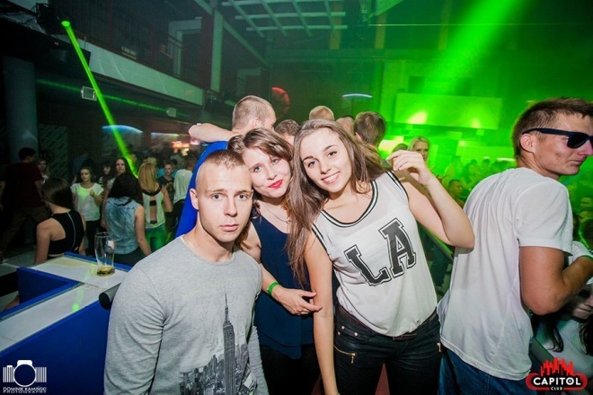 Noc Wariatów w klubie Capitol [31.07.2015] - zdjęcie #127 - eOstroleka.pl
