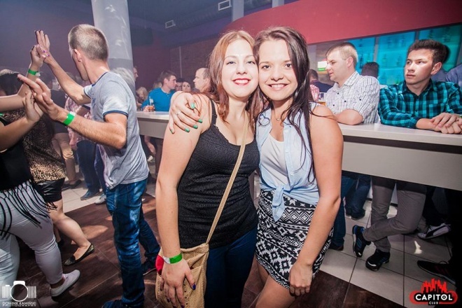 Noc Wariatów w klubie Capitol [31.07.2015] - zdjęcie #120 - eOstroleka.pl