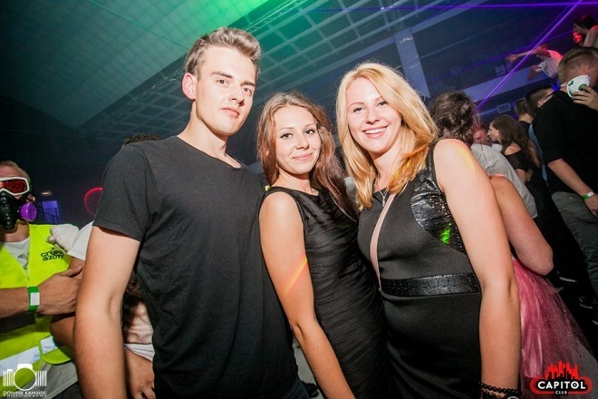 Noc Wariatów w klubie Capitol [31.07.2015] - zdjęcie #97 - eOstroleka.pl