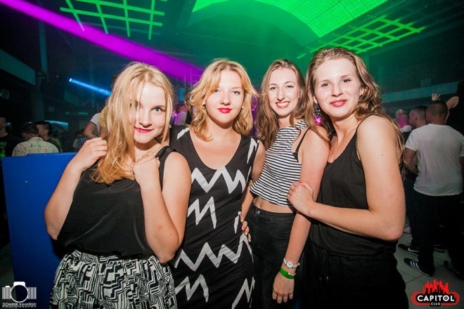 Noc Wariatów w klubie Capitol [31.07.2015] - zdjęcie #60 - eOstroleka.pl