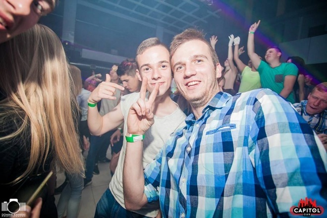 Noc Wariatów w klubie Capitol [31.07.2015] - zdjęcie #53 - eOstroleka.pl