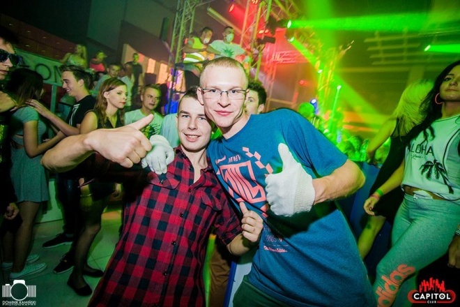 Noc Wariatów w klubie Capitol [31.07.2015] - zdjęcie #44 - eOstroleka.pl
