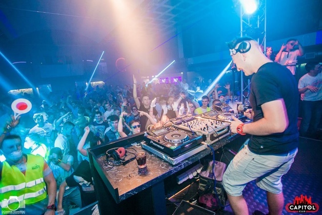 Noc Wariatów w klubie Capitol [31.07.2015] - zdjęcie #165 - eOstroleka.pl