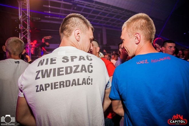 Noc Wariatów w klubie Capitol [31.07.2015] - zdjęcie #27 - eOstroleka.pl