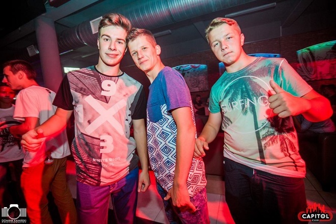 Noc Wariatów w klubie Capitol [31.07.2015] - zdjęcie #6 - eOstroleka.pl