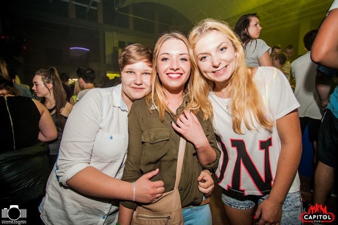 Noc Wariatów w klubie Capitol [31.07.2015] - zdjęcie #5 - eOstroleka.pl